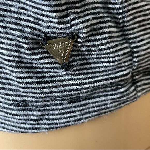 Guess Sandrine Off Shoulder Black and White Striped Ruffled Keyhole Blouse Sz S - Picture 8 of 13